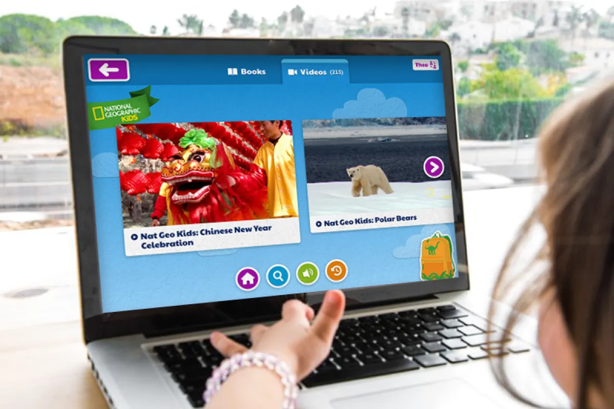 Image of child navigating Skybrary on a laptop